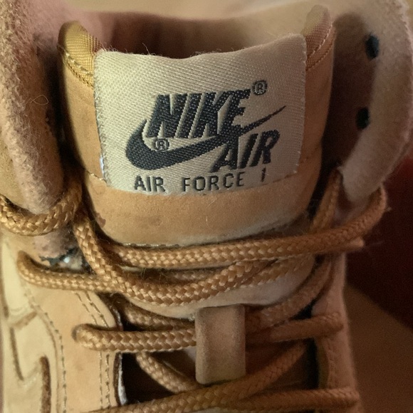 Nike Air Force One 5.5 Youth Size - Picture 5 of 6